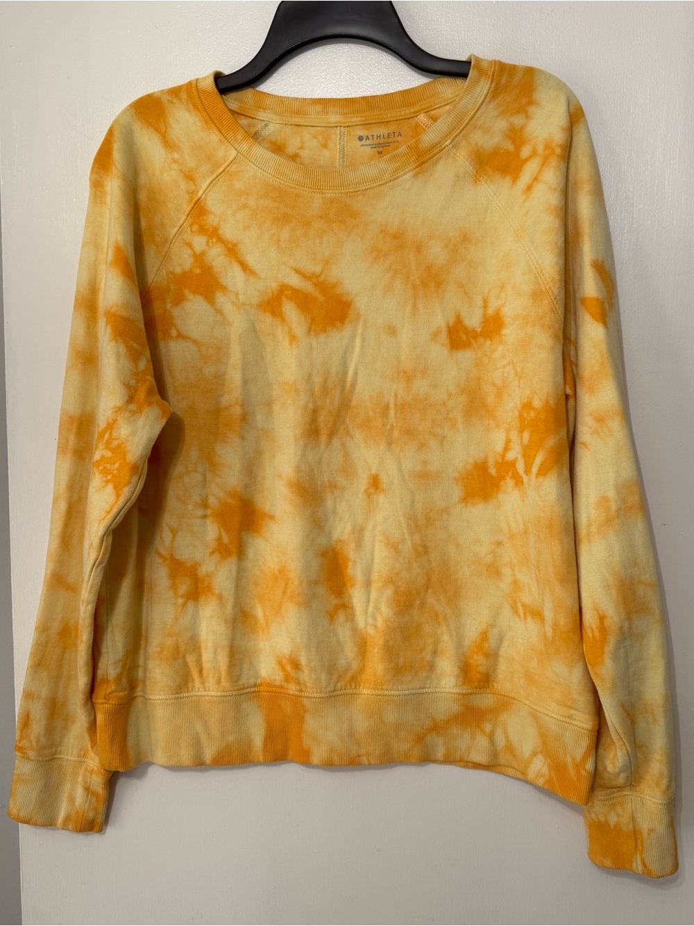 Athleta Sundown Yellow Tie Dye Crewneck Sweatshirt Pullover Medium